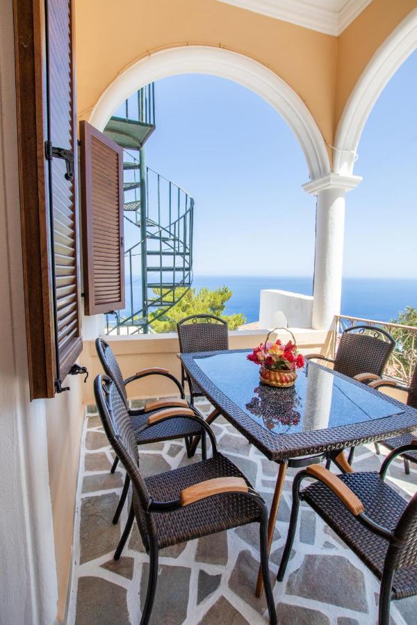 Katodio Dream View Villa การ์ปาตอส ภายนอก รูปภาพ